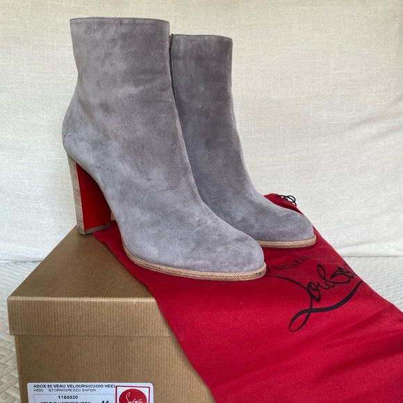 Like New!   Grey Christian Louboutin calf suede ankle boot. - Picture 9 of 11